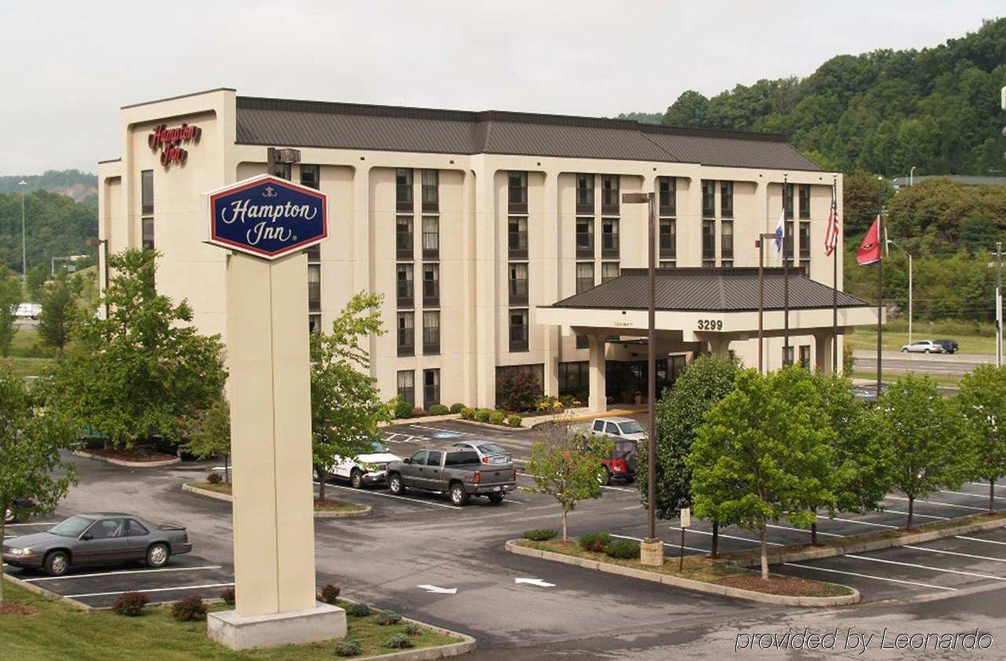 Hampton Inn Bristol Bagian luar foto